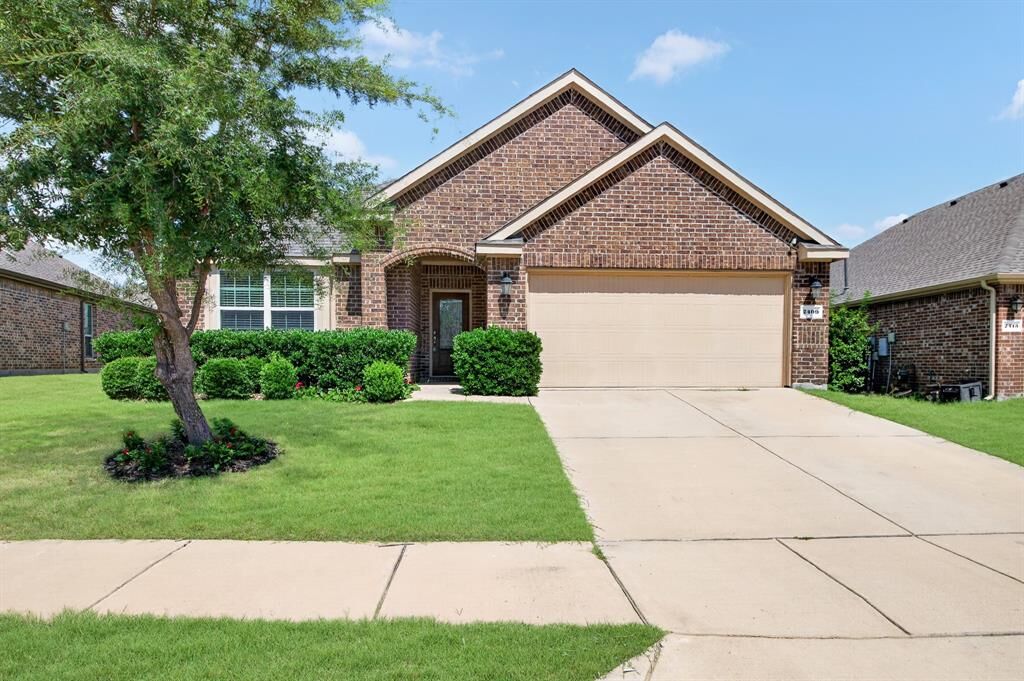 Property Photo:  2409 Michelle Creek Drive  TX 75068 