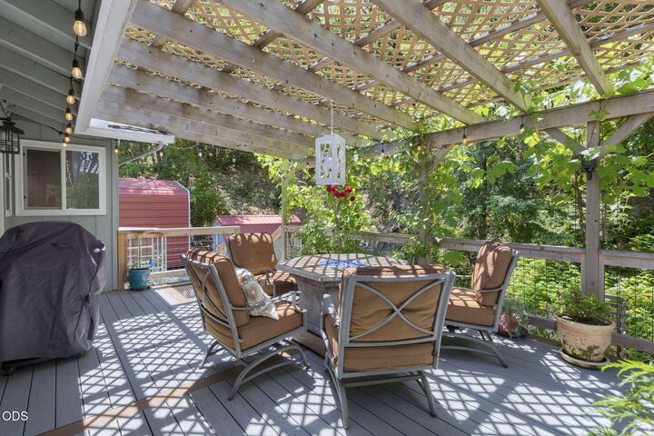Property Photo:  178 Bluebell Lane  OR 97527 