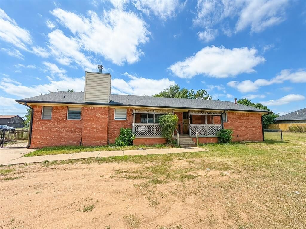 Property Photo:  404 NW 122nd Street  OK 73114 