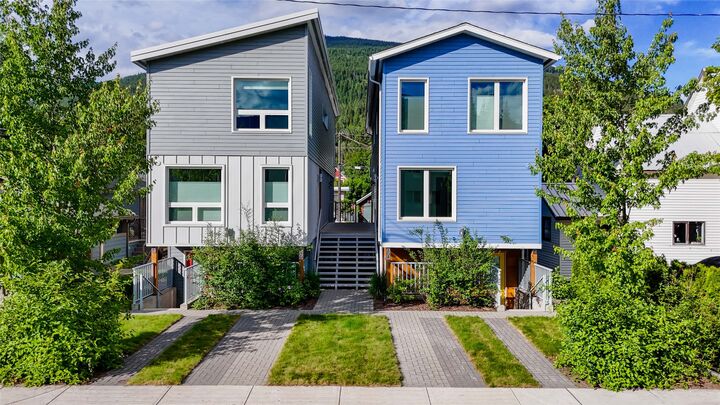 Property Photo: 410 Fourth Street W BC V0E 2S0
