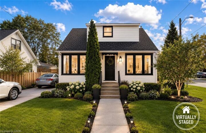 Property Photo:  15 West 1st Street  ON L9C 3B5 