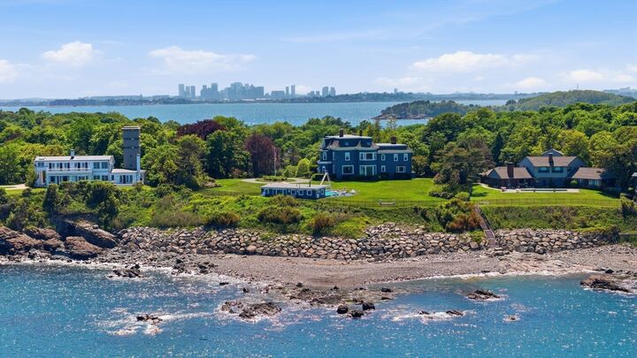 Property Photo:  374 Nahant Road  MA 01908 