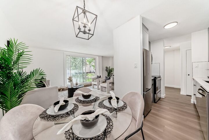 Property Photo:  315 Heritage Drive SE 203  AB T2H 1N2 