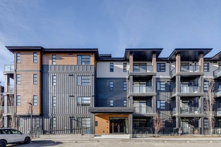 55 Lucas Way NW 2302 — photo 1