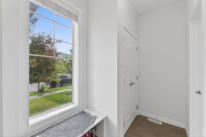 Property Photo: 117 Ravenstern Crescent AB T4A 0W4