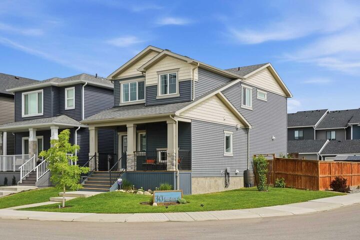 Property Photo:  30 Juniper Street  AB T1S 5S2 