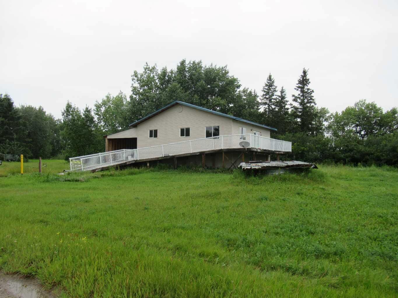 Property Photo: 765010A Range Road 30 AB T0H 3P0