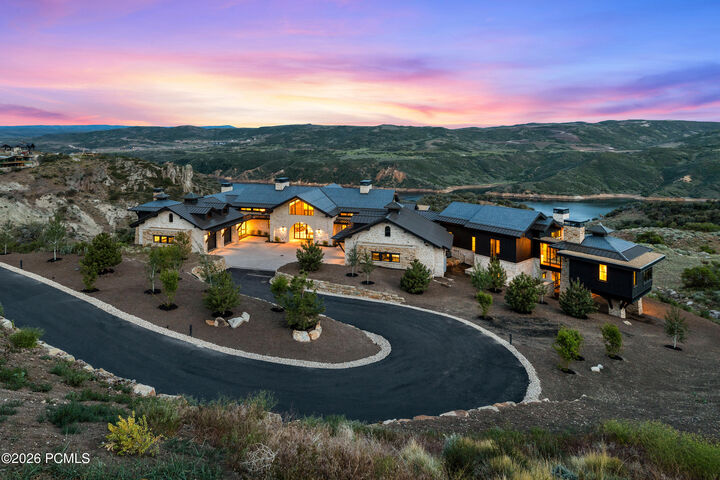 Property Photo: 8988 N Sleeping Rock Circle UT 84036