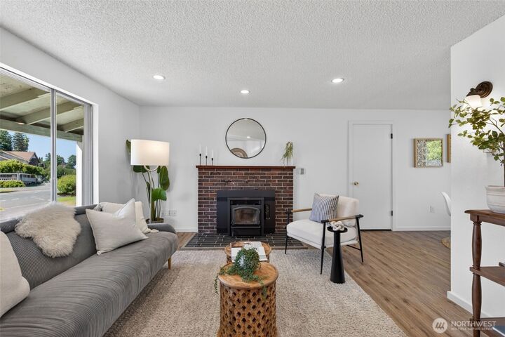 Property Photo: 19209 Grannis Road WA 98012