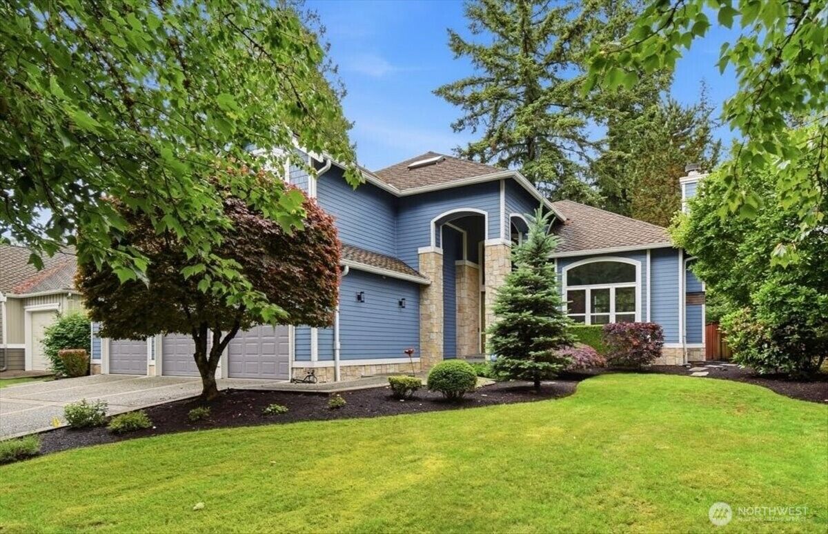 Property Photo: 15400 32nd Avenue SE WA 98012