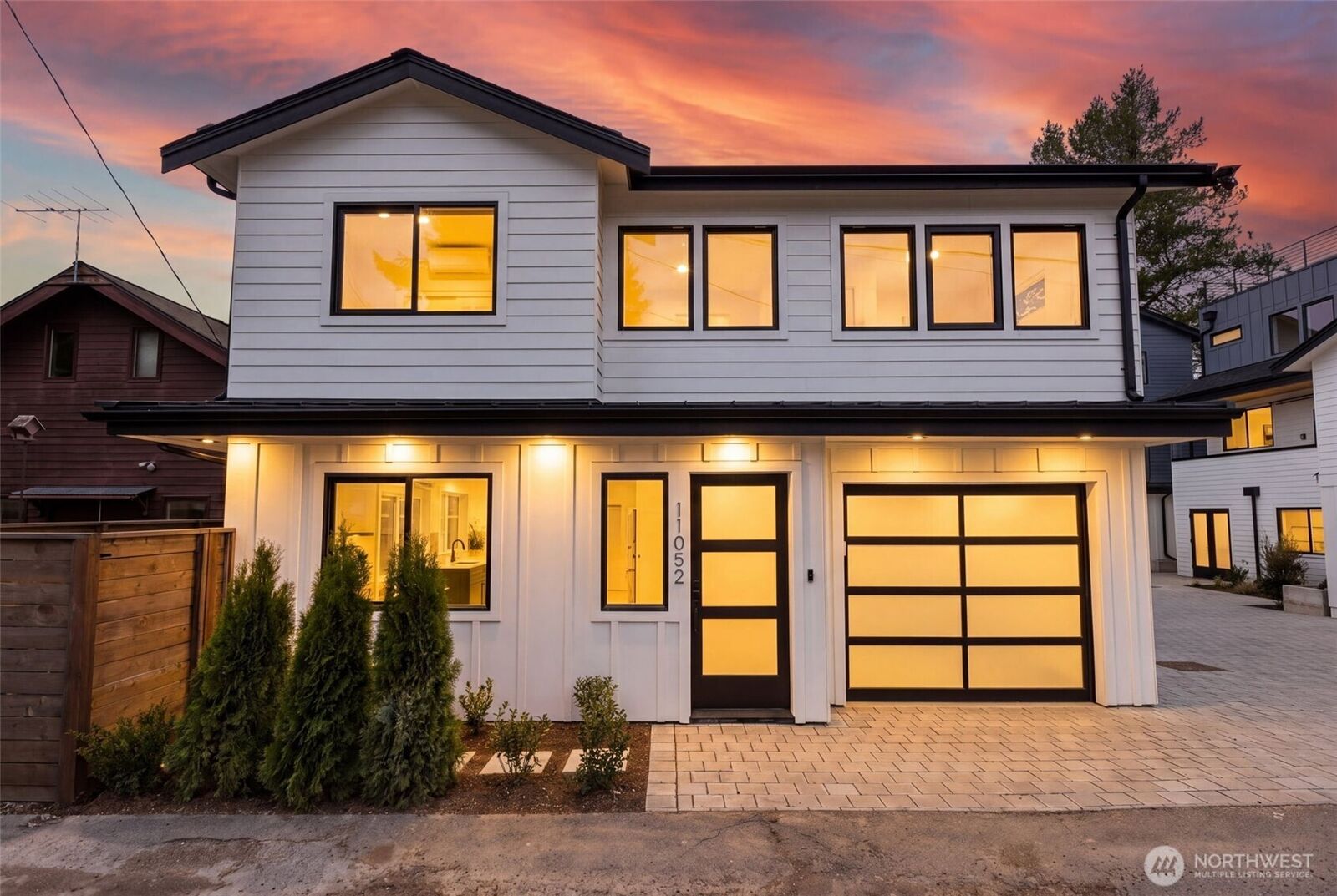 Property Photo: 11052 2nd Avenue NW WA 98177