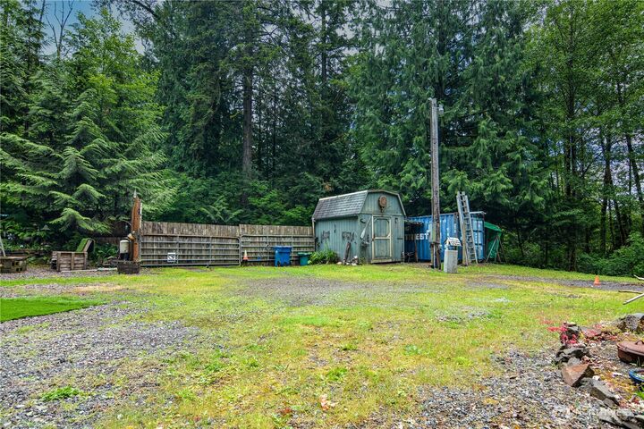 Property Photo: 21605 Lake Fontal Road WA 98272