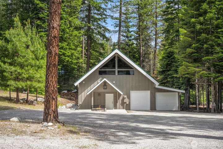 Property Photo: 21005 Lower Chiwawa River Road WA 98826