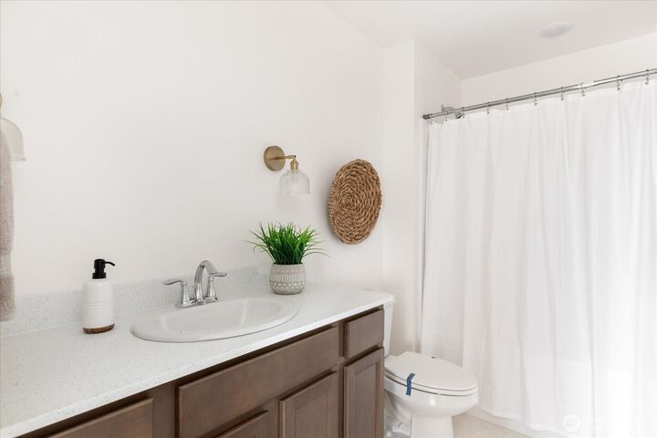Property Photo: 1240 Admirals Drive WA 98239