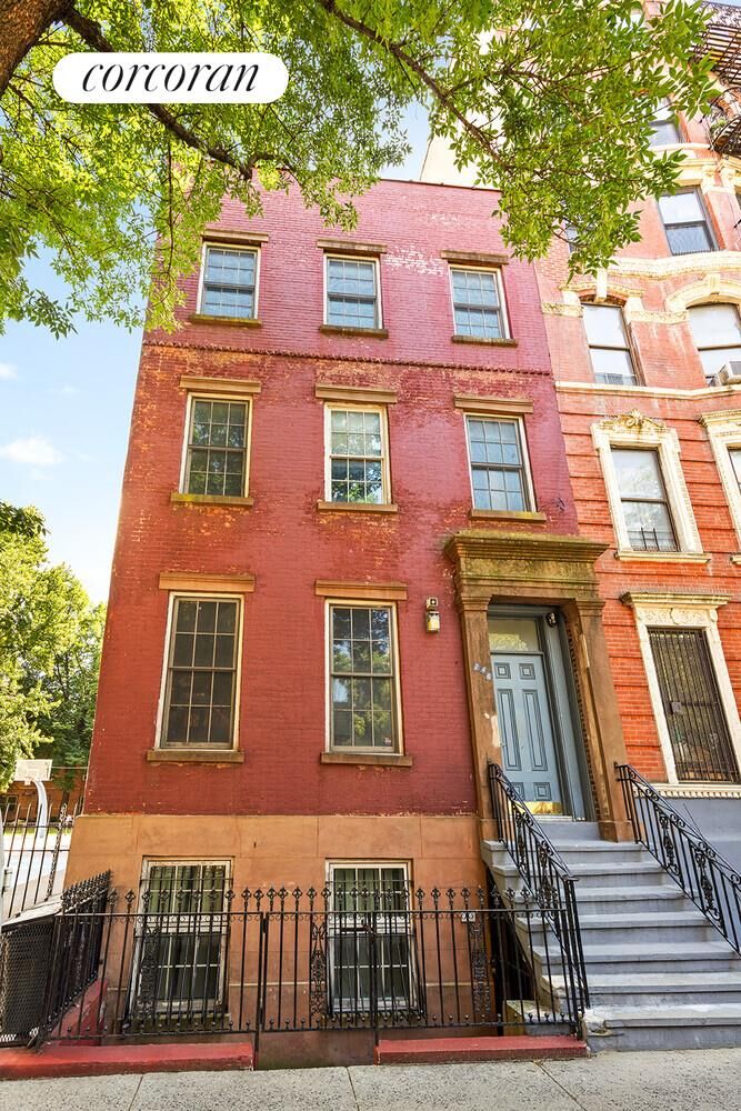 Property Photo:  746 E 6th Street  NY 10009 
