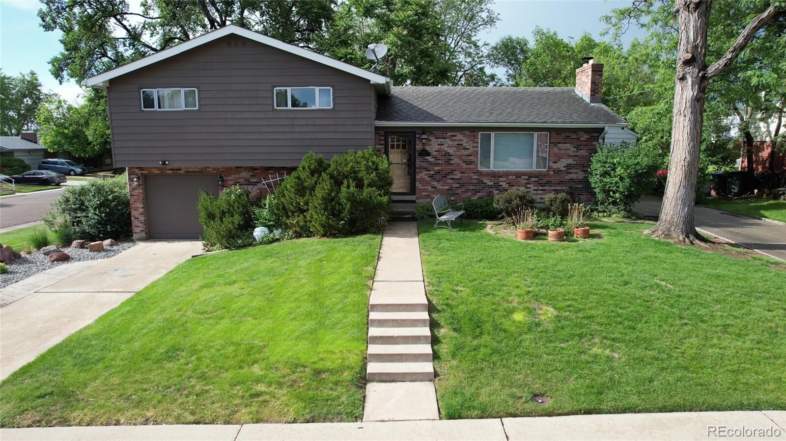 Property Photo:  1481 Beth Lane  CO 80234 