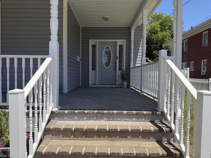 Property Photo: 404 Clay St VA 23851