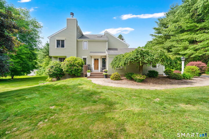 Property Photo:  7 Echo Lane  CT 06070 