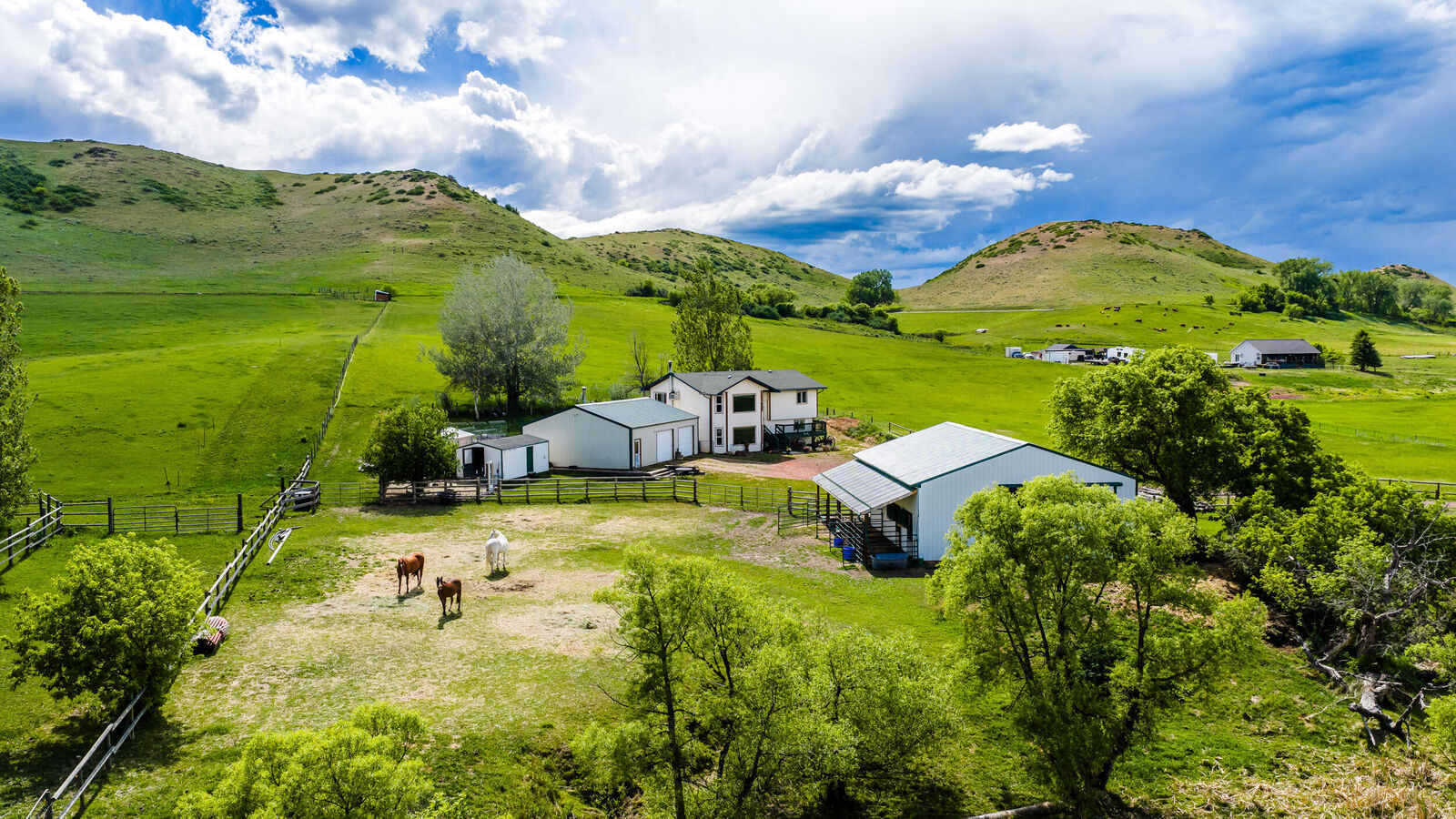 Property Photo:  24 N Rail Road  WY 82832 