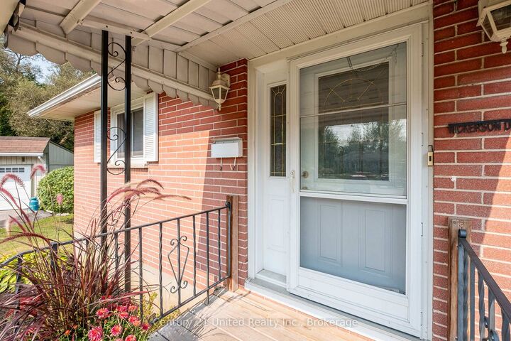 Property Photo:  224 Nickerson Drive  ON K9A 1A5 