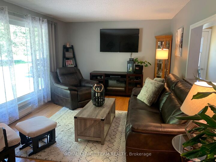 Property Photo: 690 Limerick Road ON K0G 1T0