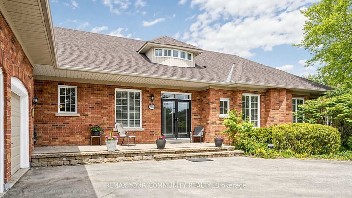 Property Photo: 58 McMullen Drive ON L4A 7X4