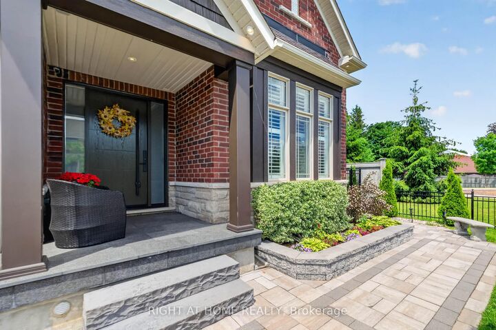 Property Photo: 80 Sharpe Crescent ON L0G 1W0