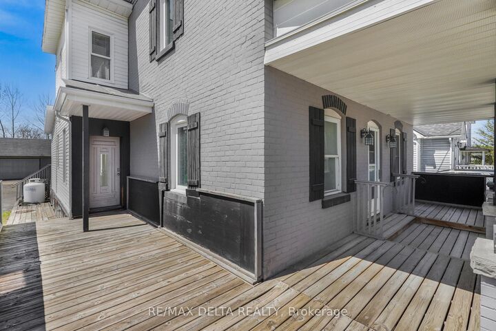 Property Photo: 3668 Champlain Street ON K0A 1E0