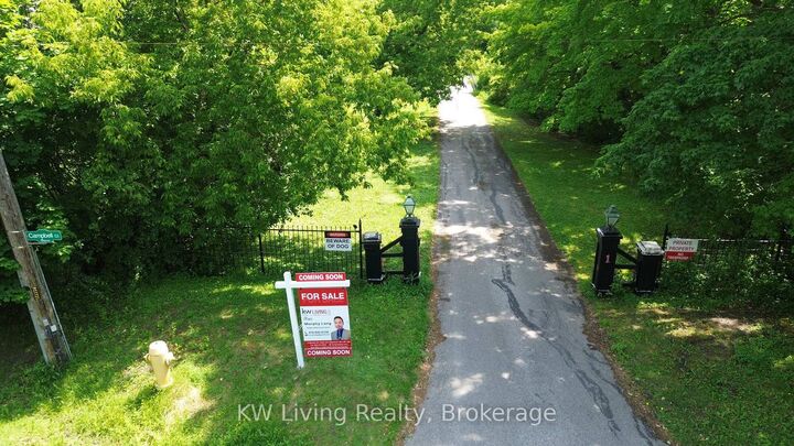 Property Photo: 1 Campbell Court ON L3R 2B3