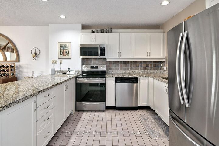 Property Photo: 500 Oxbow Crescent ON L9Y 5B4