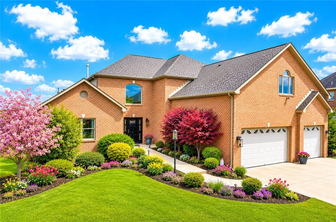 Property Photo:  501 Kingston Circle  PA 15367 