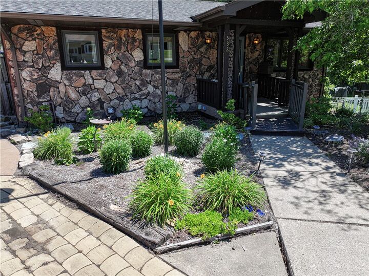 Property Photo: 532 Reimer St PA 15068