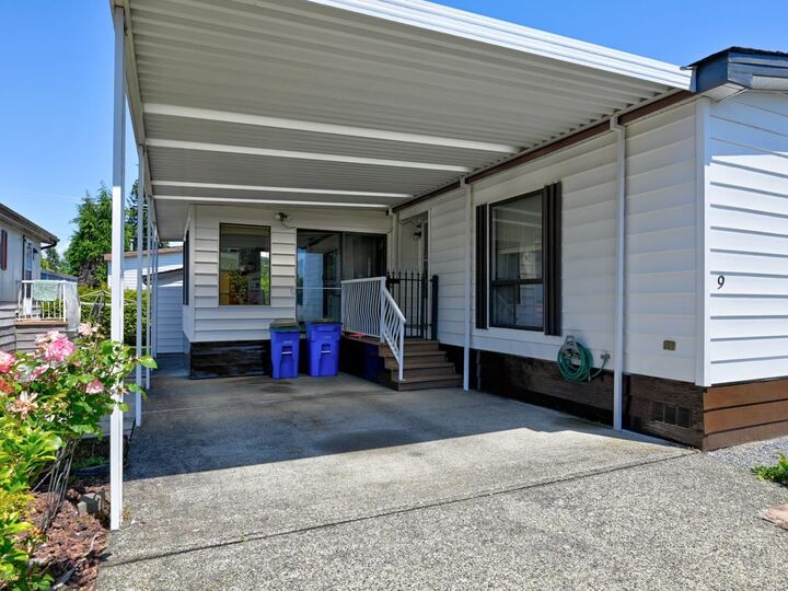Property Photo: 8670 156 Street 9 BC V3S 3S1