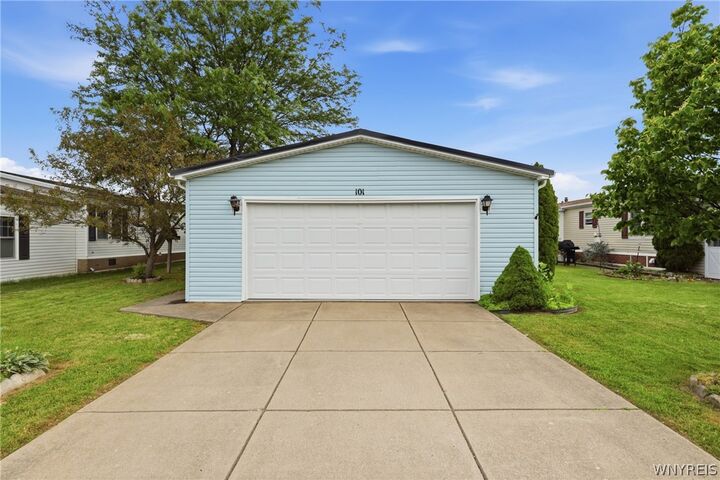 Property Photo: 101 Golden Pond NY 14001