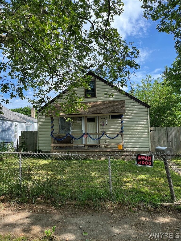 Property Photo:  3334 B Street  NY 14303 