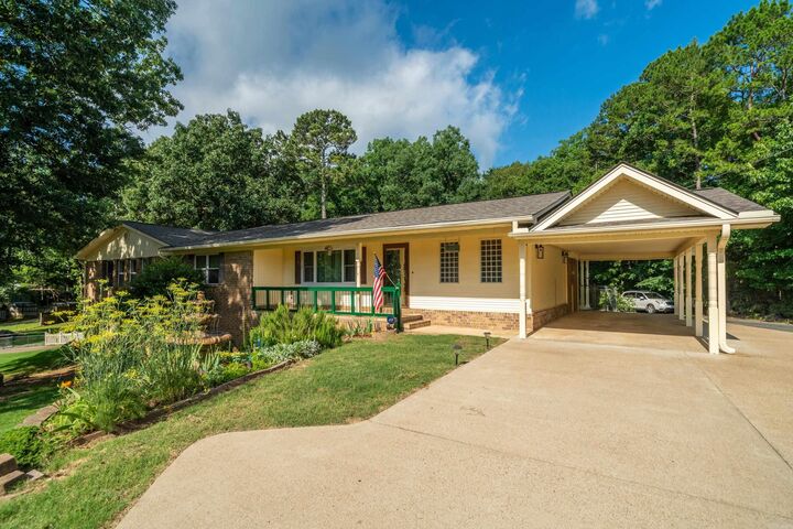 Property Photo: 300 Anderson Street AR 71913