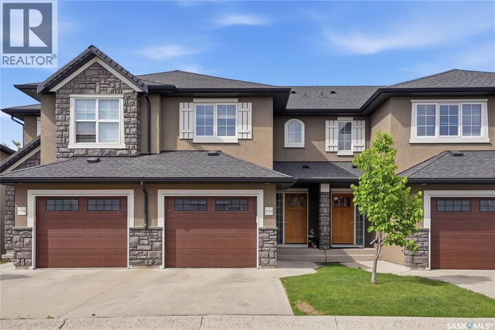 Property Photo: 514 2012 Pohorecky Crescent SK S7W 0V4
