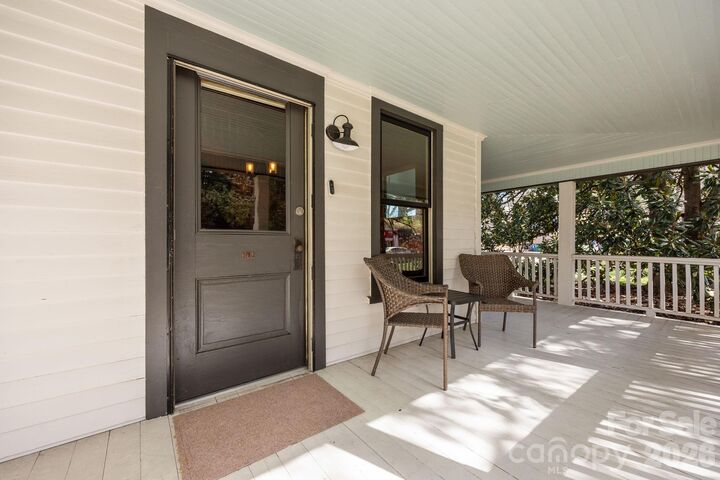 Property Photo: 615 Rose Hill Road NC 28803