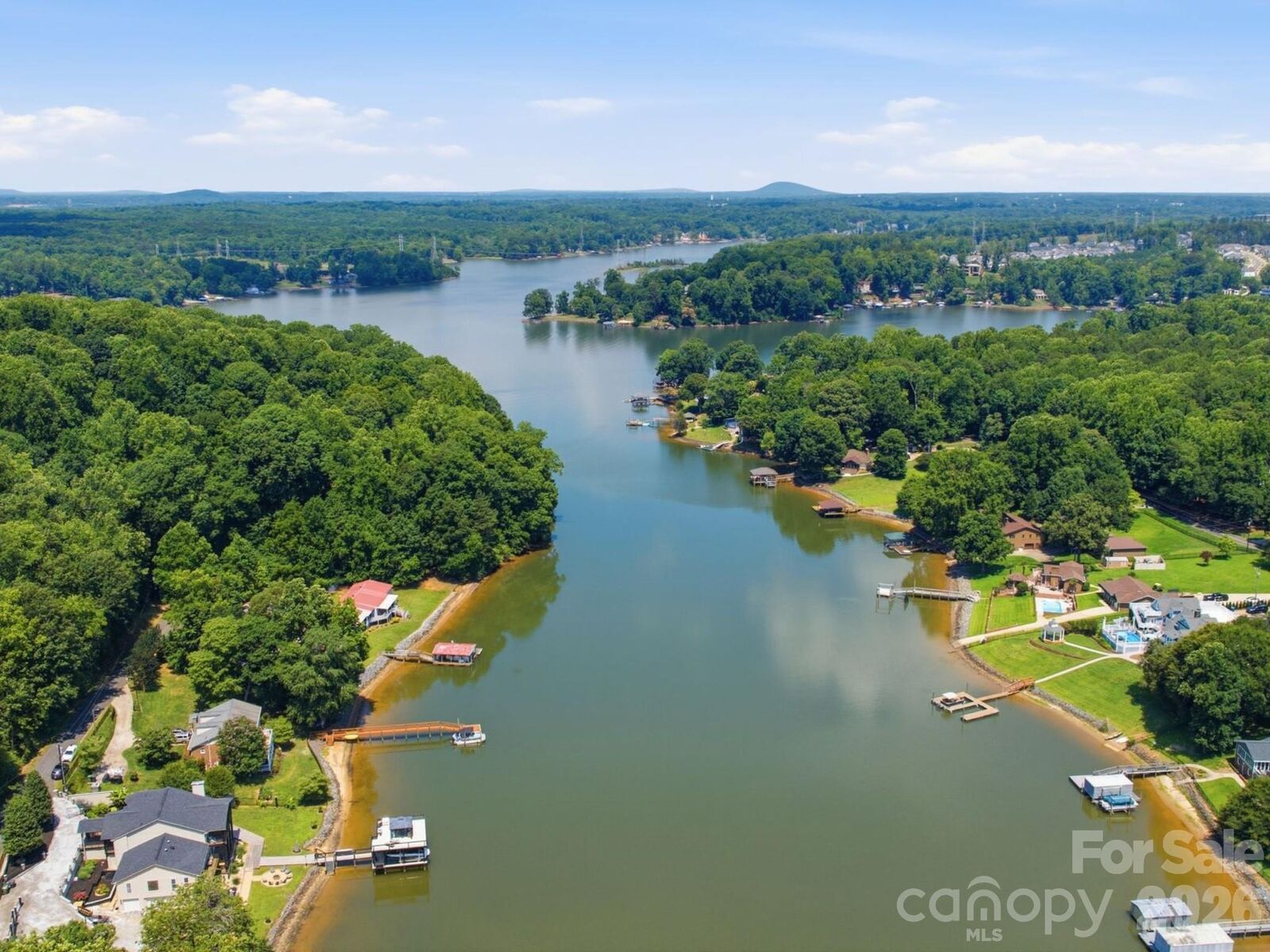Property Photo:  2640 Sadler Road  NC 28278 