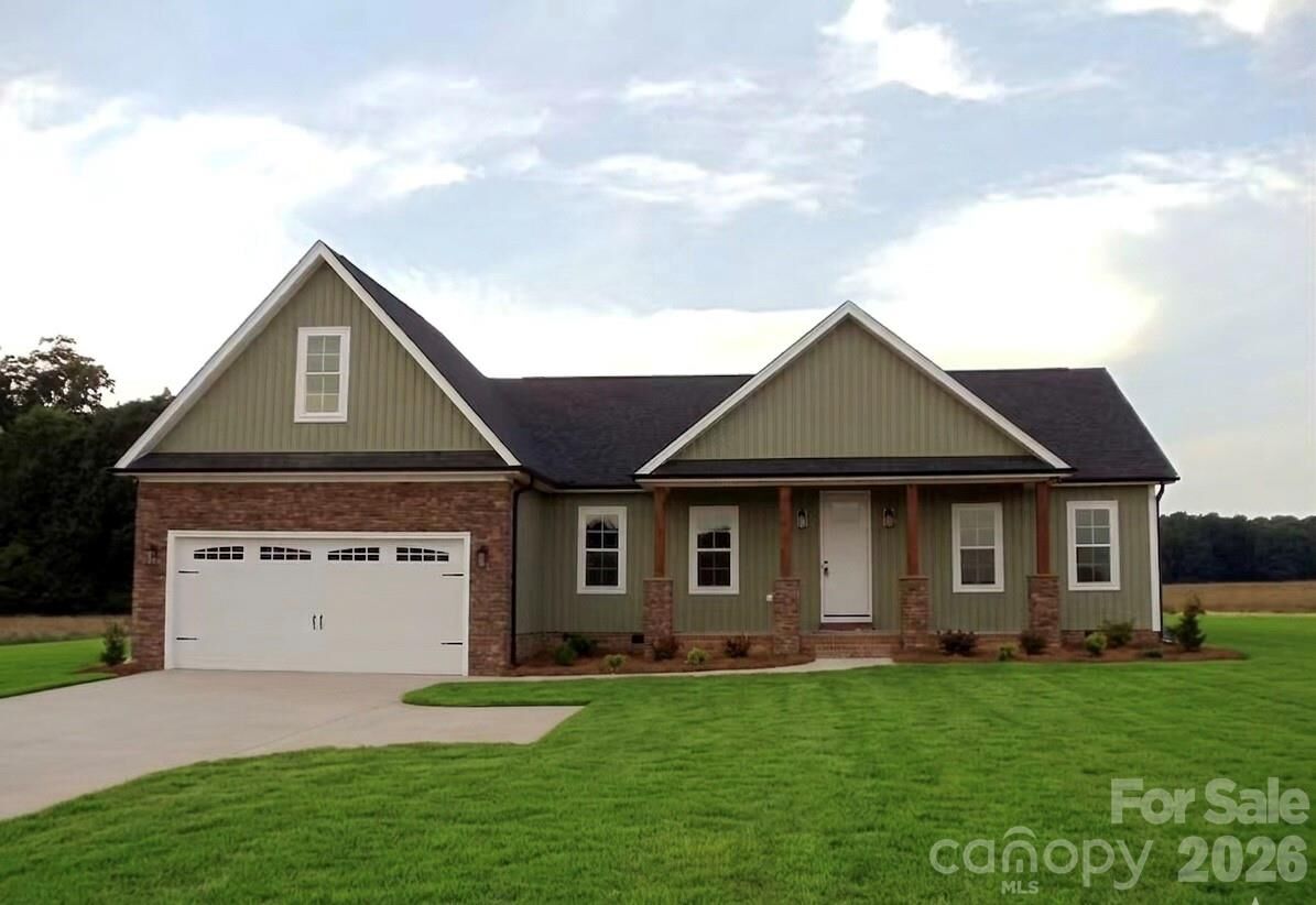 Property Photo: 190 Goodnight Road NC 28147