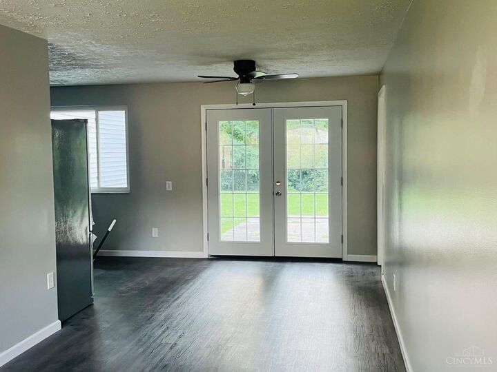 Property Photo:  287 Shaker Court  OH 45238 