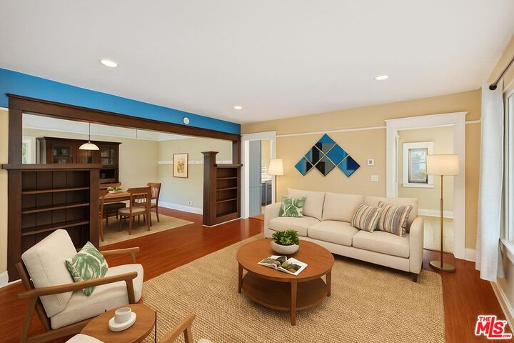 Property Photo: 4812 Arlington Ave CA 90043