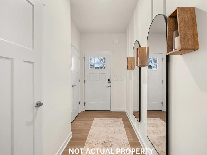 Property Photo:  3281 Sunmark Avenue  OH 43232 