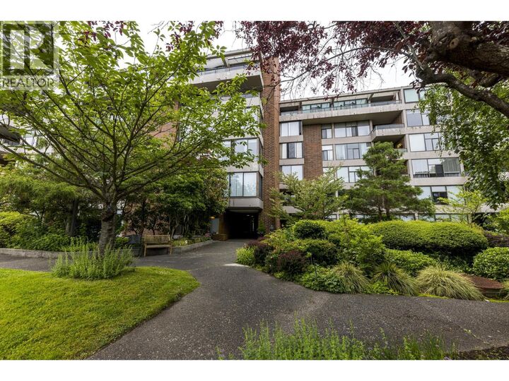 Property Photo:  4101 Yew Street 407  BC V6L 3B7 