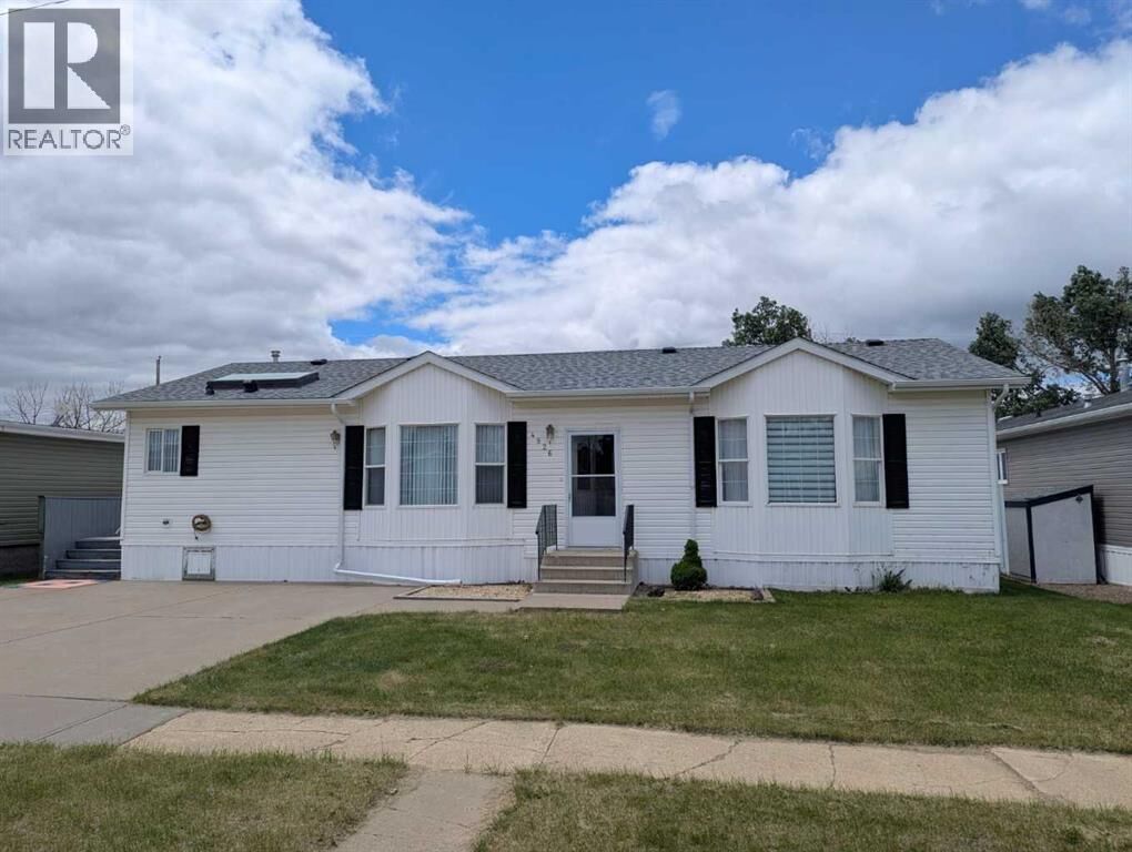 Property Photo:  4926 59 Street  AB T0B 2L0 