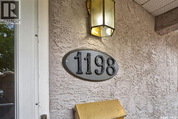 Property Photo: 1198 Duffield Crescent SK S6H 5M4