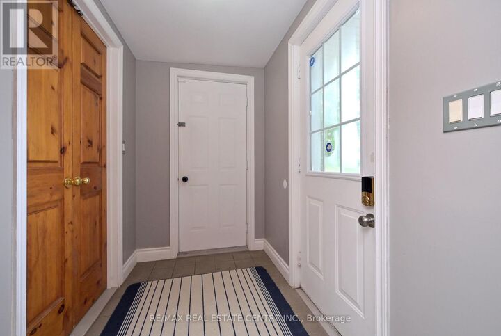 Property Photo:  518325 County Rd 124 Road  ON L9C 1W1 