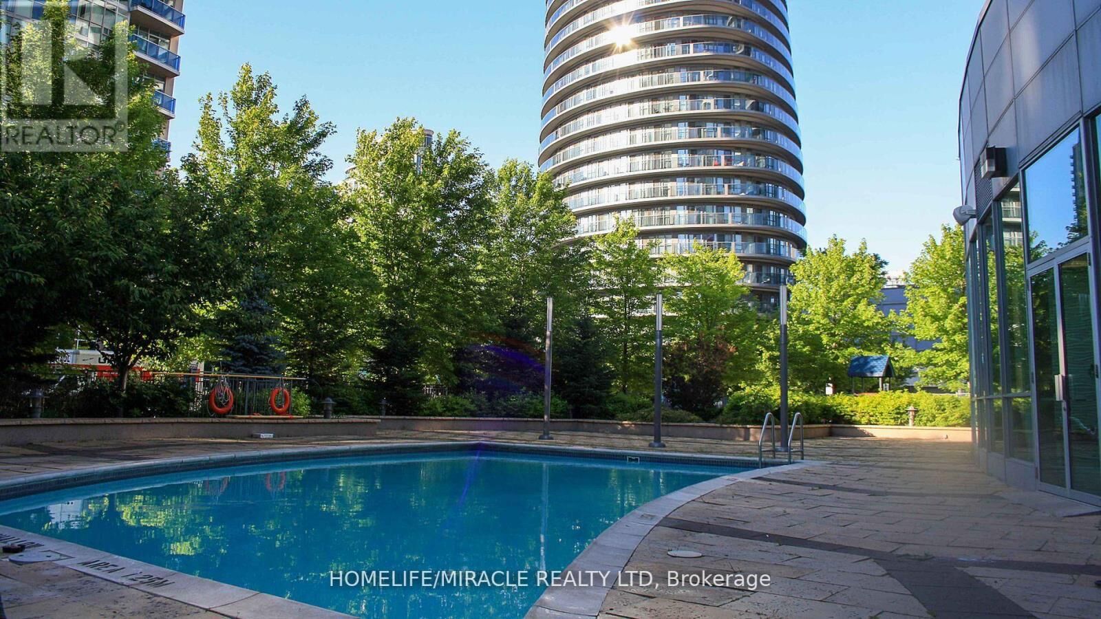 Property Photo: 50 Absolute Avenue 404 ON L4Z 0A8