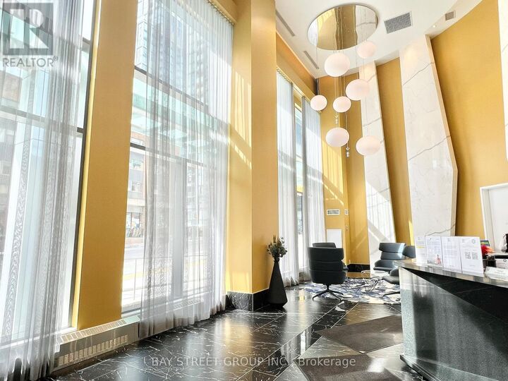 Property Photo: 135 Lower Sherbourne Street 2526 ON M5A 1Y4