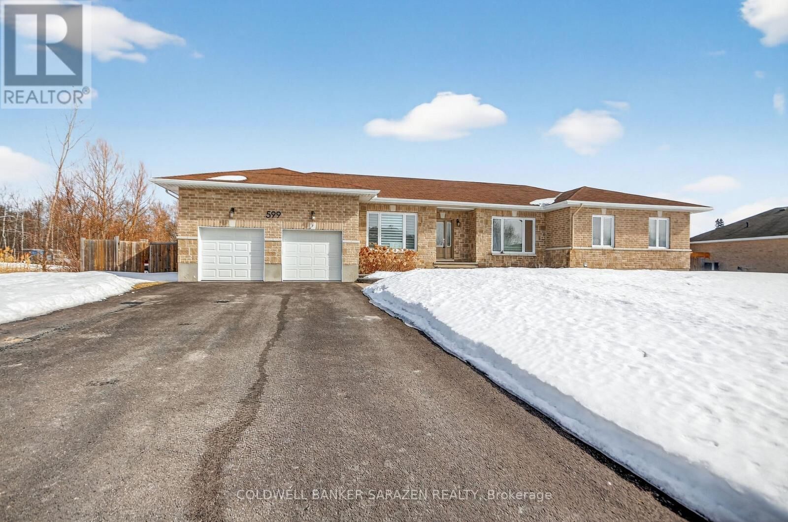 Property Photo: 599 Ballycastle Crescent ON K1X 0A2